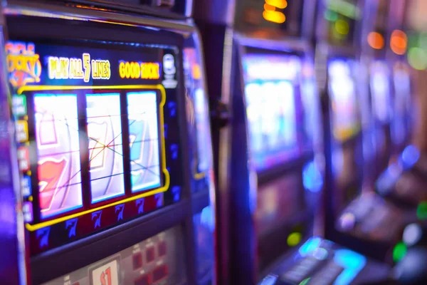 m0x এর প্রধান গেম স্ক্রিন